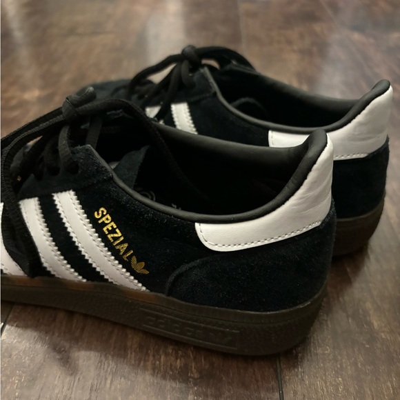 Adidas Handball Spezial Black w/ gum sole - Picture 4 of 7
